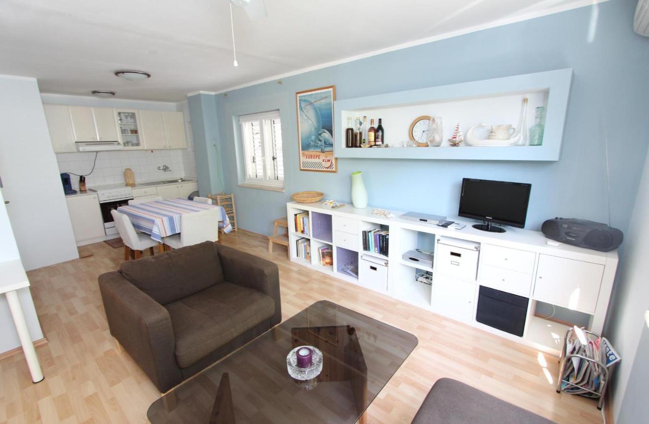 Apartment Maestral 罗维尼 外观 照片