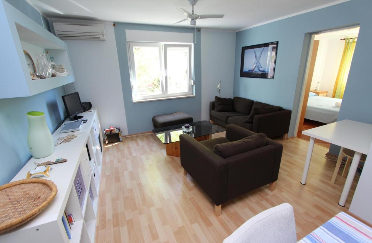 Apartment Maestral 罗维尼 外观 照片
