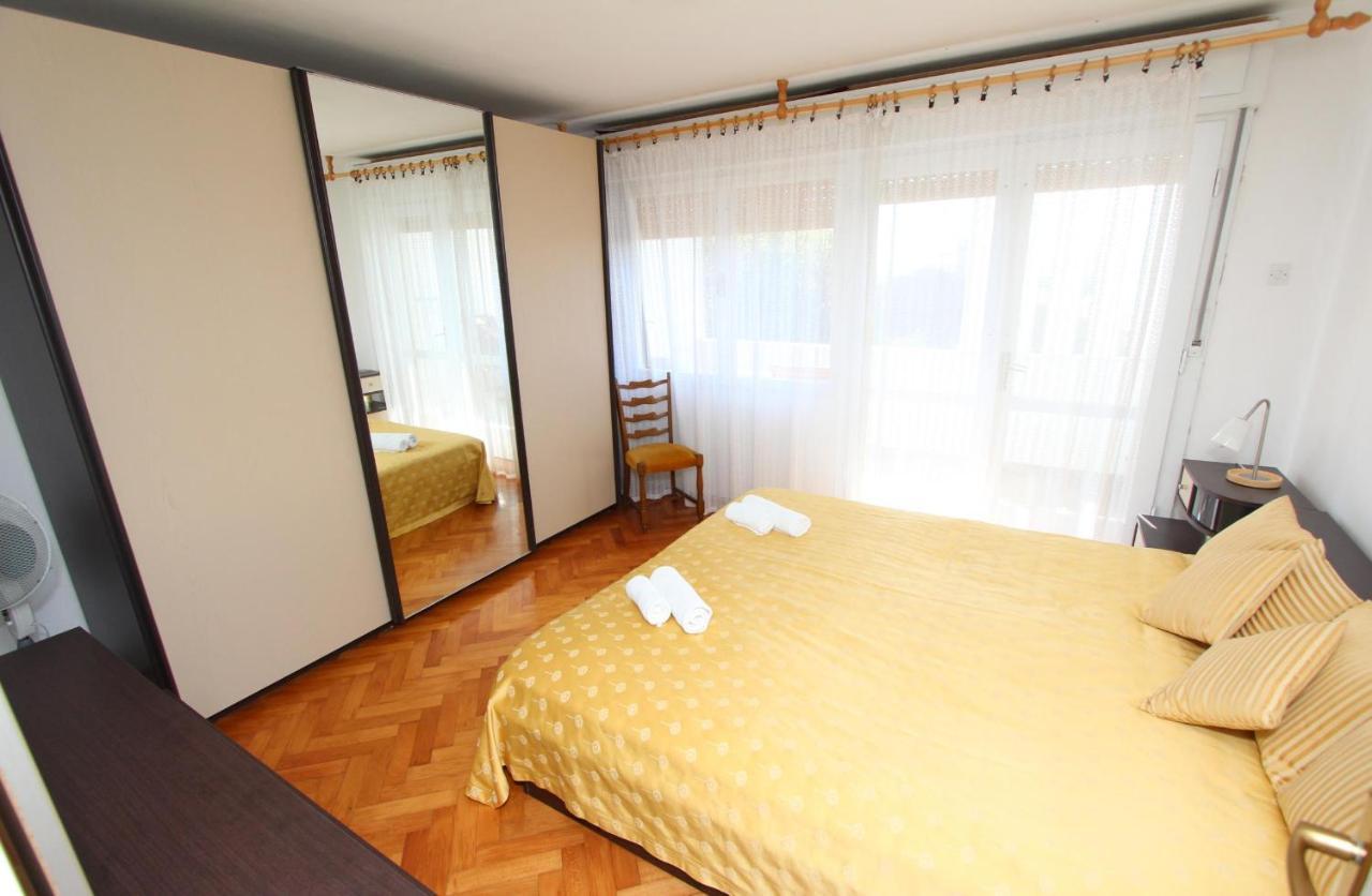 Apartment Maestral 罗维尼 外观 照片