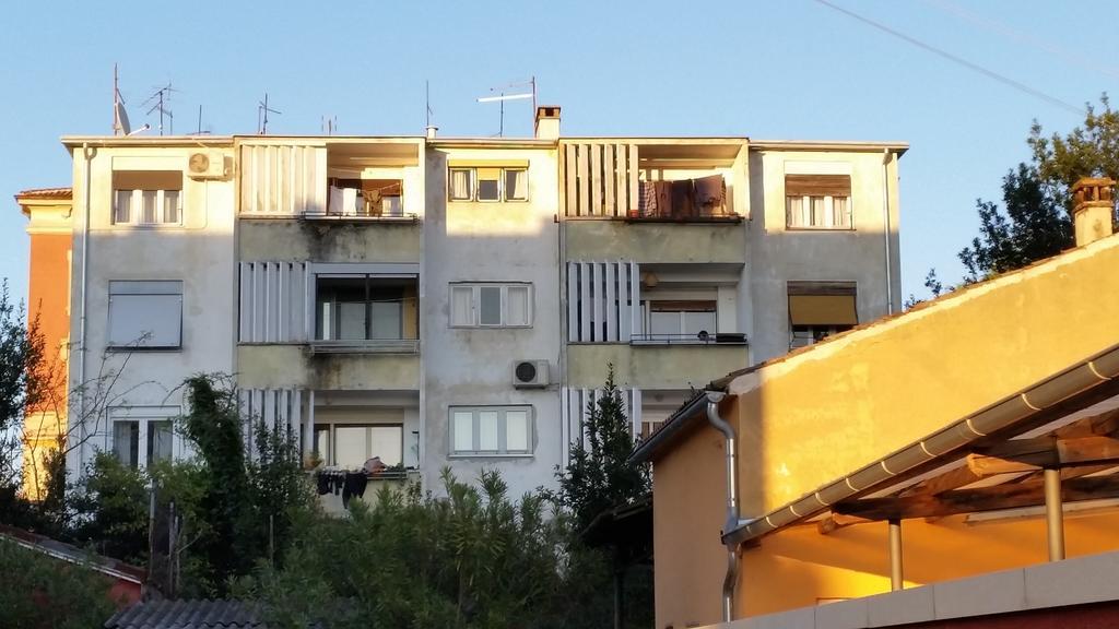 Apartment Maestral 罗维尼 外观 照片
